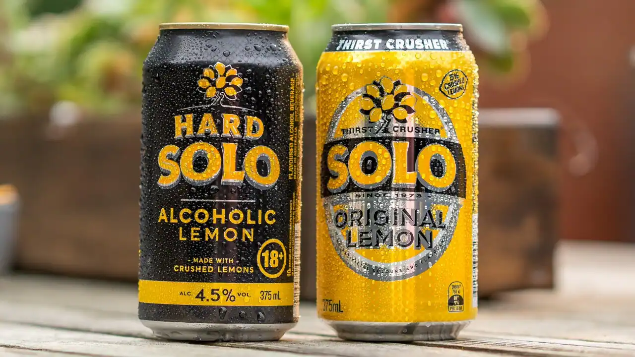 A can of Hard Solo next to a can of Solo